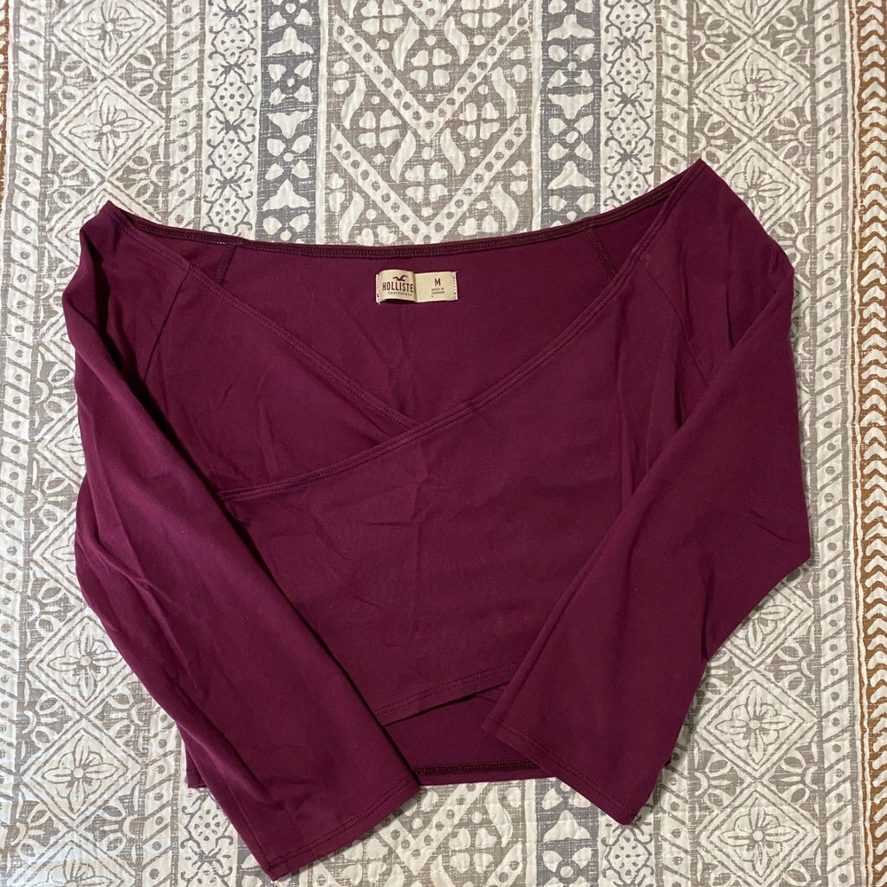 Hollister crop top